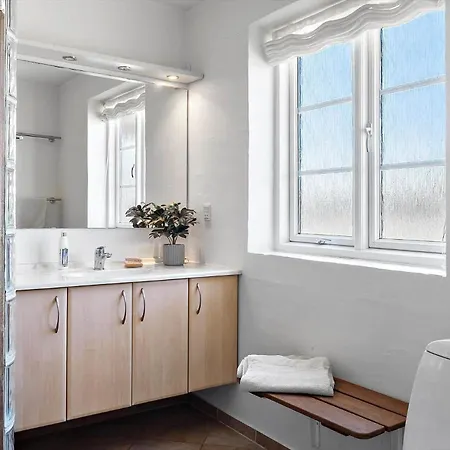 0395-romo-sonder-frankel-48 بيت للعطل *