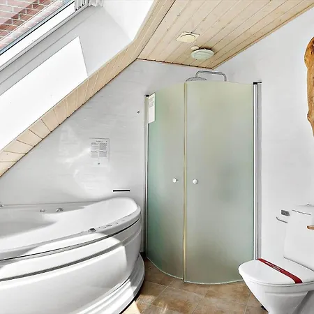 0395-romo-sonder-frankel-48 بيت للعطل *